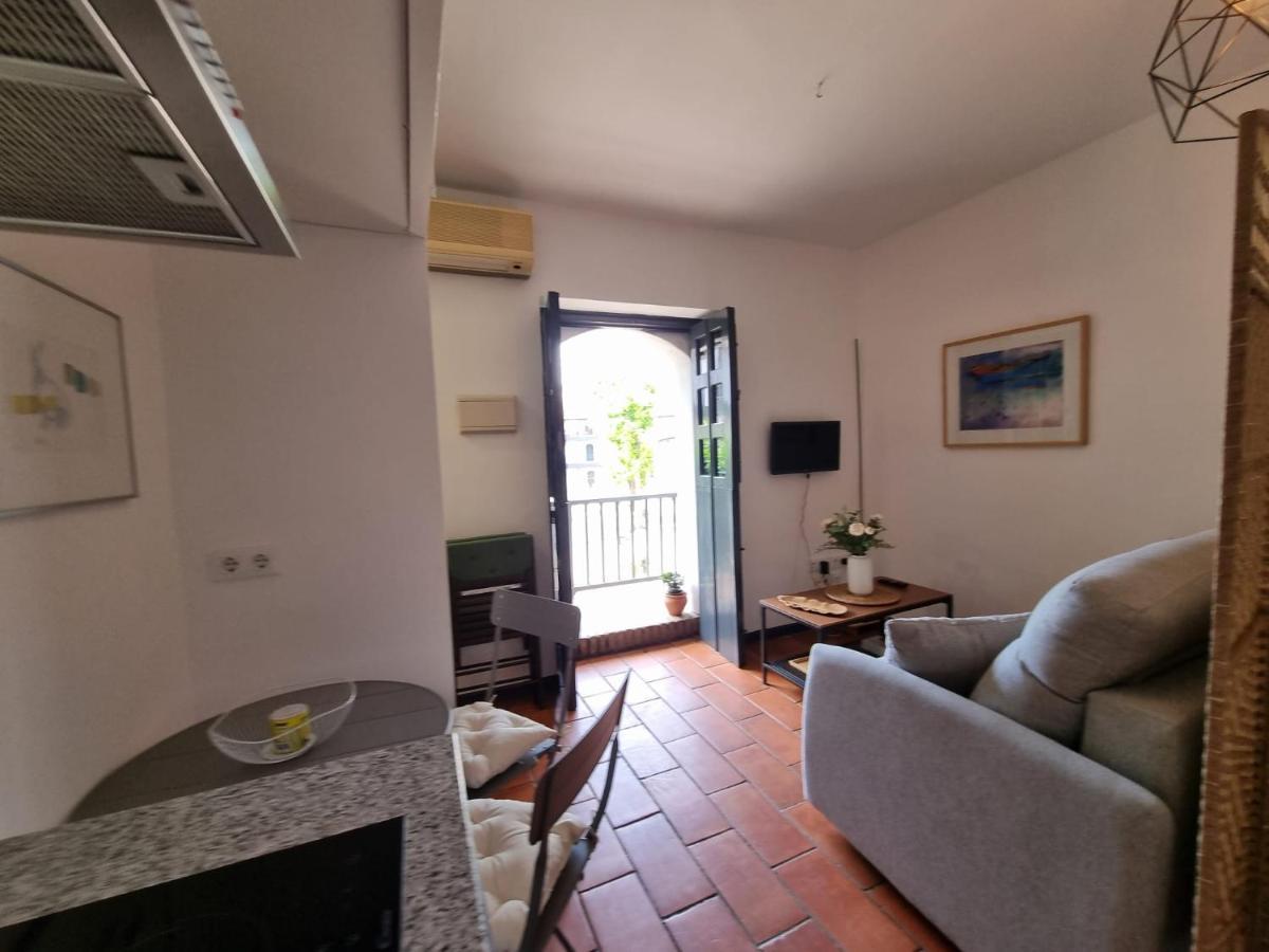 Apartamento Con Patio Sevillano Dış mekan fotoğraf